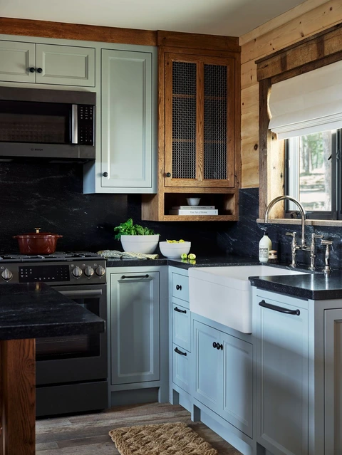 Lakeside Cozy Cabin — photo 4
