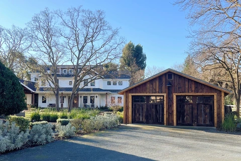 Pleasanton Garage — photo 2
